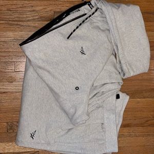 PLANES CREW LIGHTLY WORN SWEATSUIT